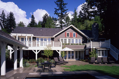 Elegant exterior home photo in Seattle