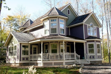Design ideas for a classic house exterior in Columbus.