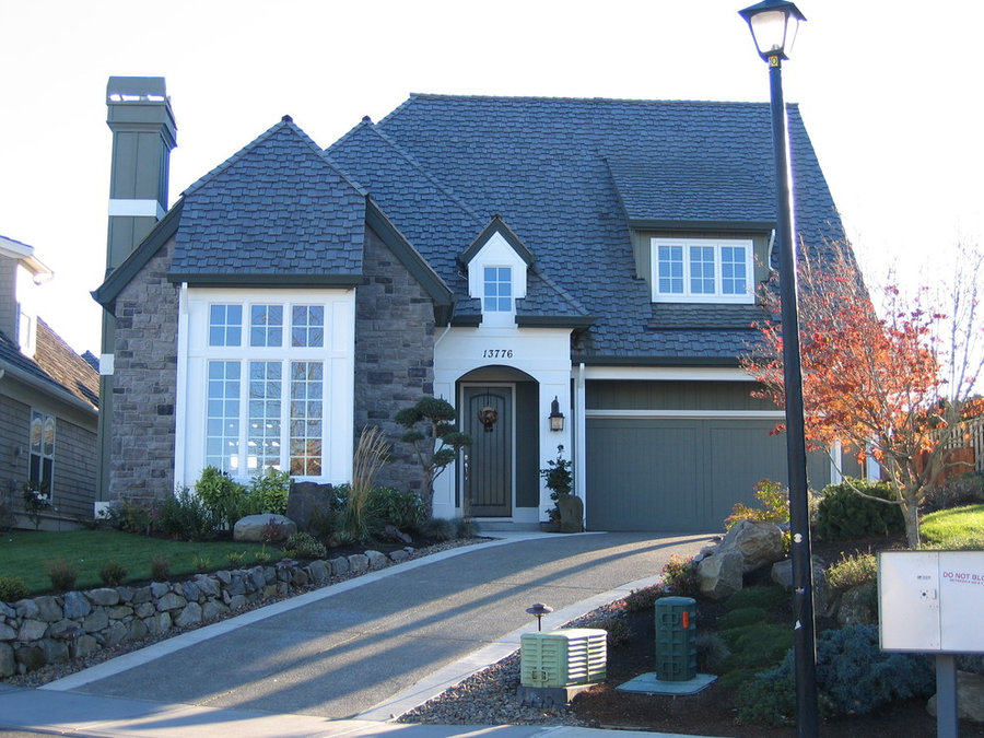 Daffodil Hill Neighborhood - Bull Mountain area, Tigard, OR