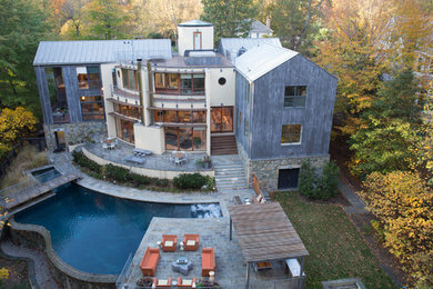 Inspiration for a contemporary exterior home remodel in Baltimore