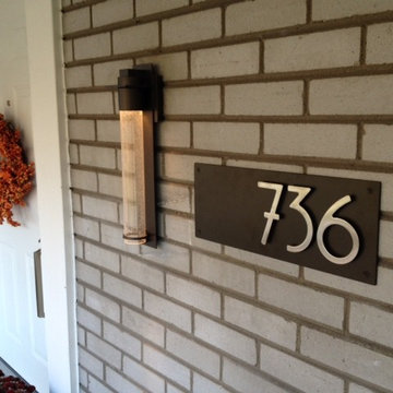 Dark Bronze Plaque with Bungalow Style Stainless Steel House Numbers