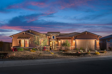 Elegant exterior home photo in Phoenix