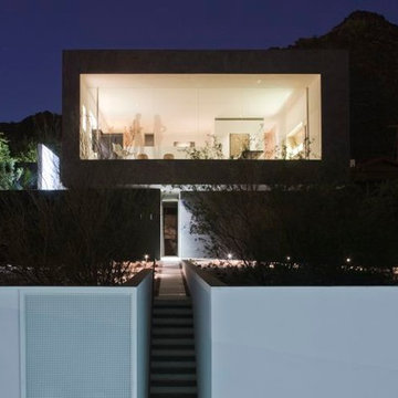 Dialogue House