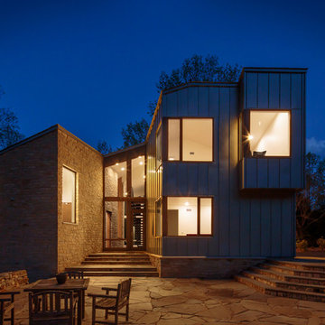 Dudley Mountain Modern by Moore Ruble Yudell Architects