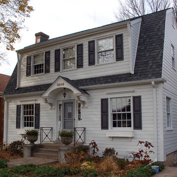 Dutch Colonial Style Home - Chicago, IL in James Hardie Siding & Trim