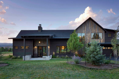 Country exterior home photo in Denver
