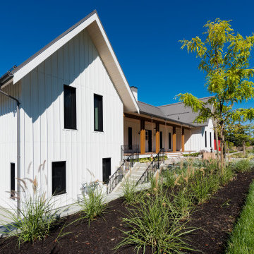 East Kelowna Farmhouse