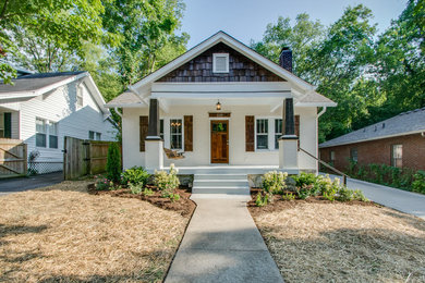 Arts and crafts exterior home photo in Nashville