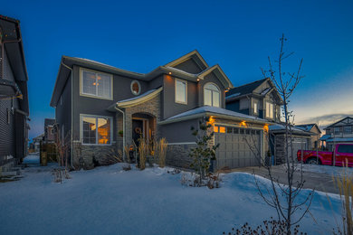 Eclectic Home in Kinniburgh Chestermere