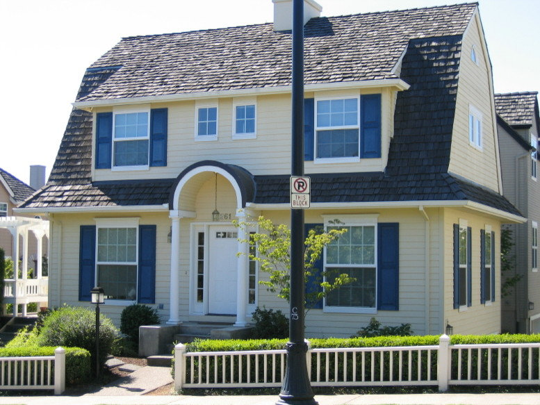 Edgewood Condominiums - Forest Heights neighborhood, Portland, OR