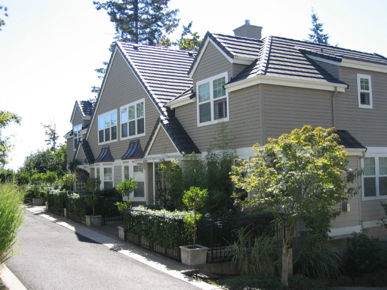 Edgewood Condominiums - Forest Heights neighborhood, Portland, OR