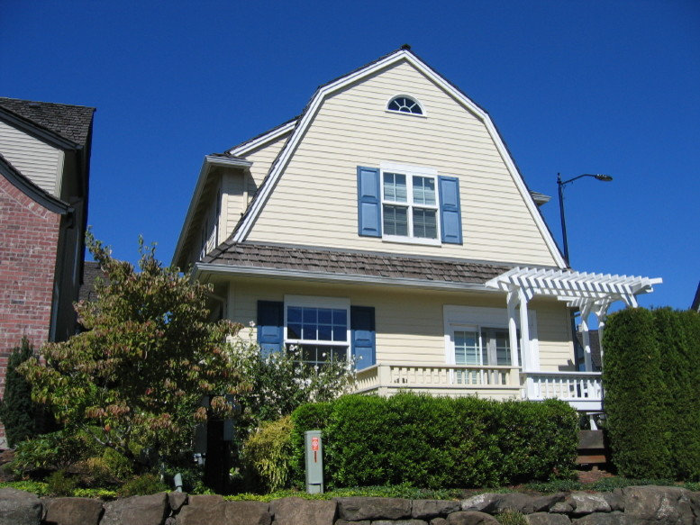 Edgewood Condominiums - Forest Heights neighborhood, Portland, OR