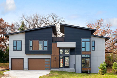 Example of a minimalist exterior home design in Minneapolis