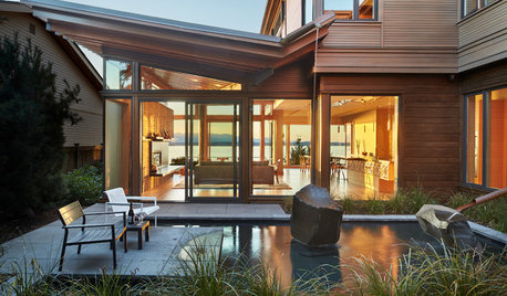 Houzz Tour: Pacific Northwest Landscape Inspires a Seattle Home