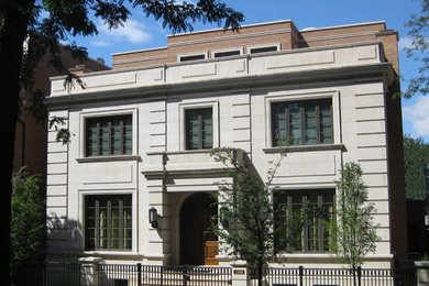 Foto della facciata di una casa classica