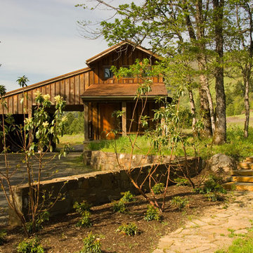 Entry Barn & Guest House