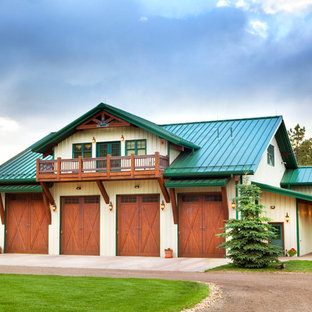 Example of a mountain style exterior home design in Denver