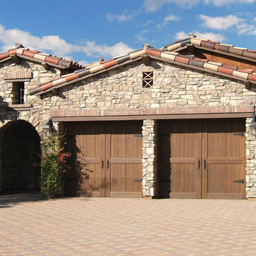 Escala Rancho Mirage Featuring Villa Stone Combination - Coronado Stone Products
