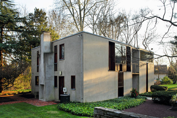 Modern Exterior Esherick House, Louis Kahn