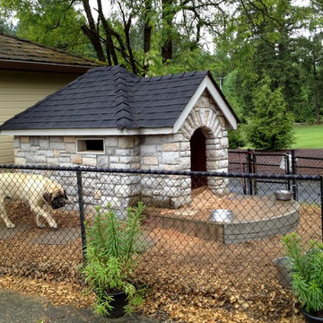 Estate Dog House