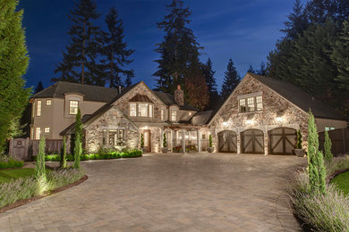 This is an example of an expansive traditional house exterior in Seattle.