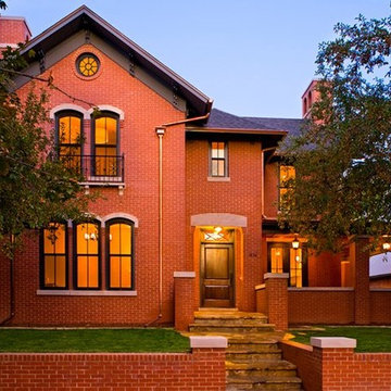 Ester Exterior