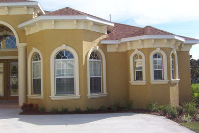 Inspiration for an exterior home remodel in Tampa