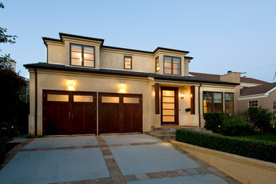 Inspiration for a timeless exterior home remodel in Los Angeles