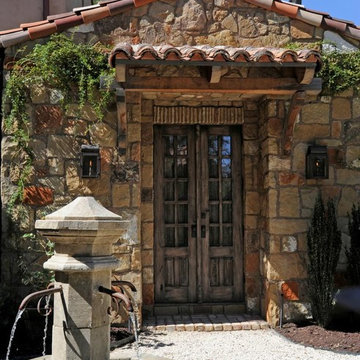 Exterior Features