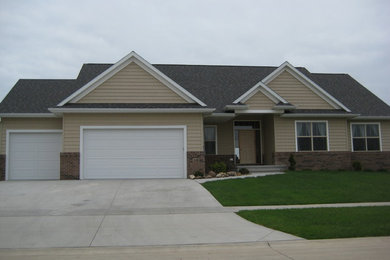 Elegant exterior home photo in Cedar Rapids