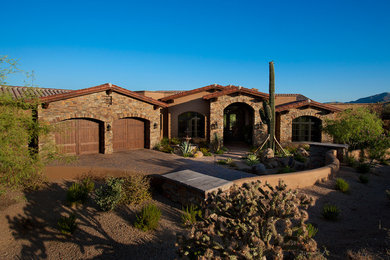 Inspiration for a timeless exterior home remodel in Phoenix