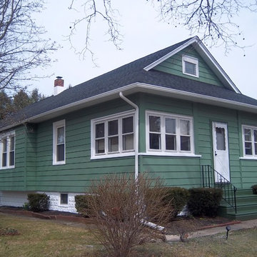 Exterior Painting - Green Cottage House in Ocean City, NJ