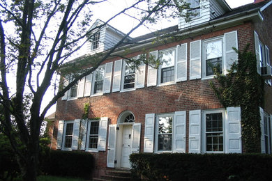 This is an example of a traditional house exterior in Philadelphia.