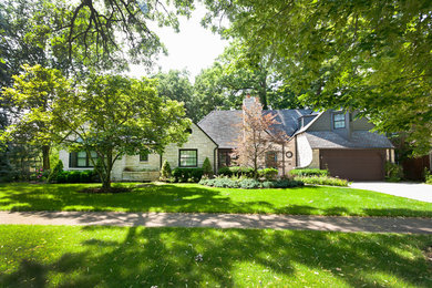 Exterior home photo in Chicago