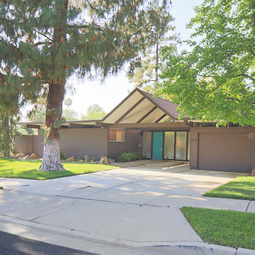 Fairhills Eichler Home in Southern California