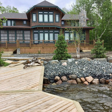 Falcon Lake Residence