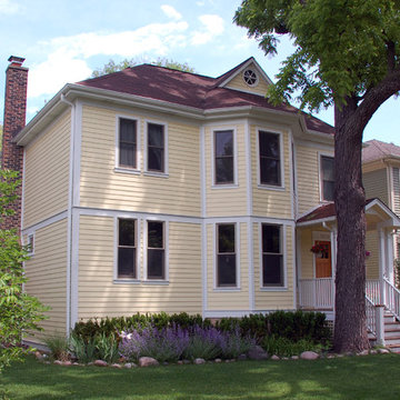Farm House Style Home - Wilmette, IL in James Hardie Siding