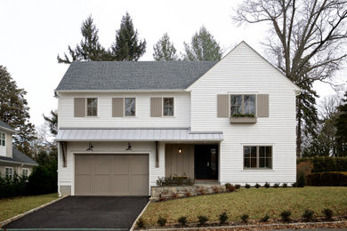 Cottage exterior home photo in New York