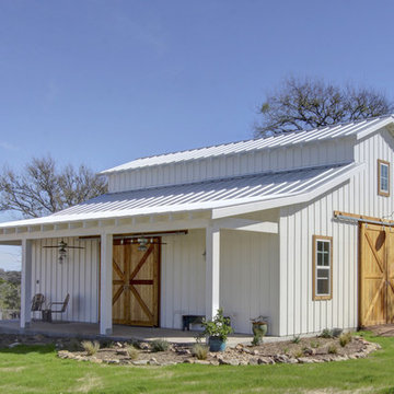 Farmhouse & Barn