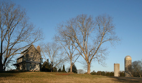 Houzz Tour: Relaxation Rules in a Rural Weekend Getaway