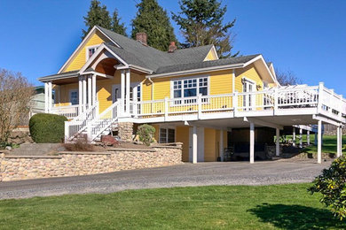 Design ideas for a retro house exterior in Seattle.