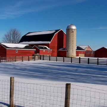 Farmhouse: Midland, MI