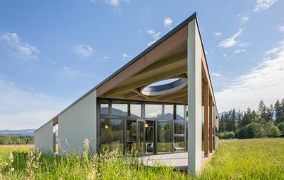 Houzz США: Современный дом с видом на Каскадные горы