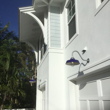 Florida Keys Home Features Vintage-Inspired Gooseneck Lights