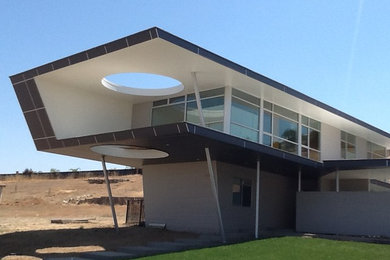 Contemporary exterior home idea in Sacramento