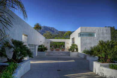 Trendy exterior home photo in Santa Barbara