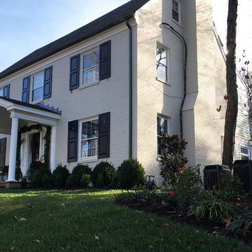 Foundation Plantings & Side Garden