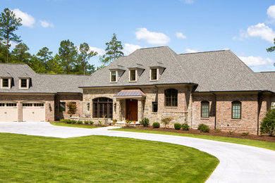 Exterior home photo in Raleigh