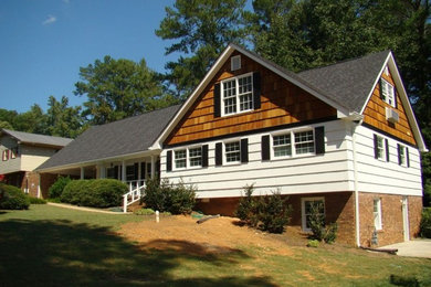Example of a 1960s exterior home design in Atlanta