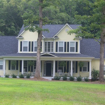 Front Elevation / Curb Appeal